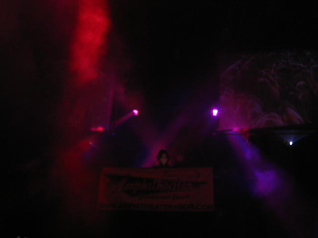 Suzy Solar @ The Amphitheater2