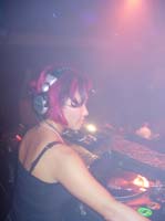 Suzy Solar Live @ Amphitheater April 1,2006 040