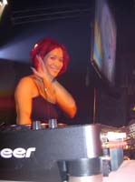 Suzy Solar Live @ Amphitheater April 1,2006 070