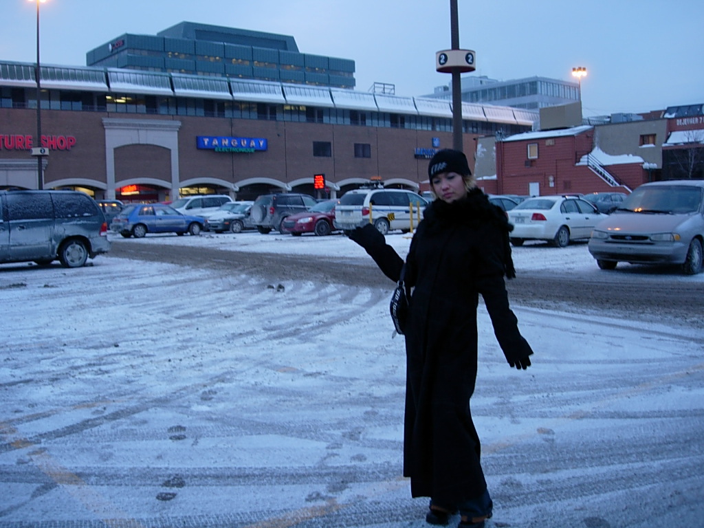 Suzy shopping in Quebec