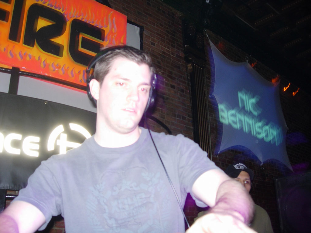 Lizard Lounge, Dallas - Nic Bennison 2