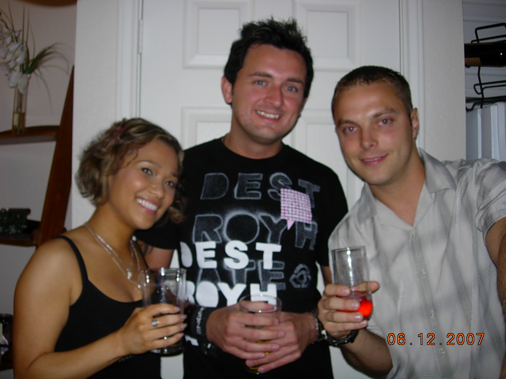 June 12, 07 - Jason's house party - suzy, victor dinaire, jason