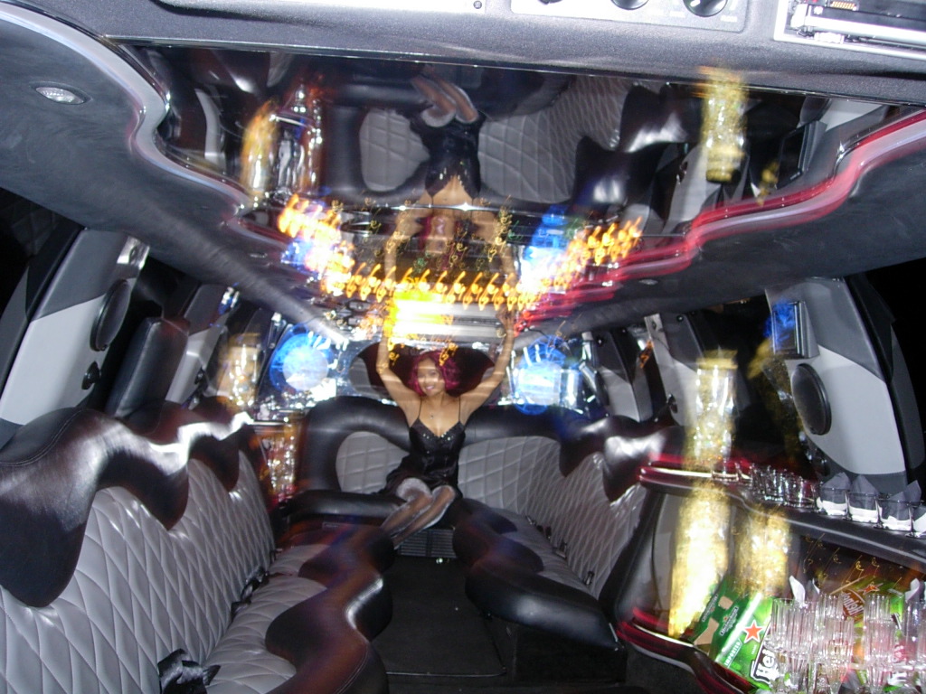 limo, Suzy Solar4